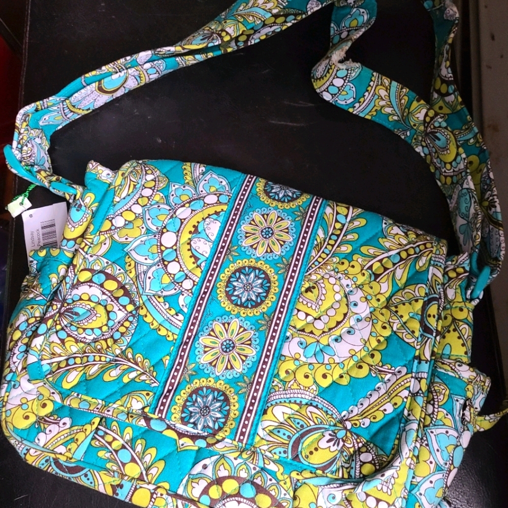 Vera Bradley Lindsay Style ~Peacock pattern
